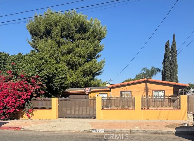 Property photo of 14529 Paddock ST