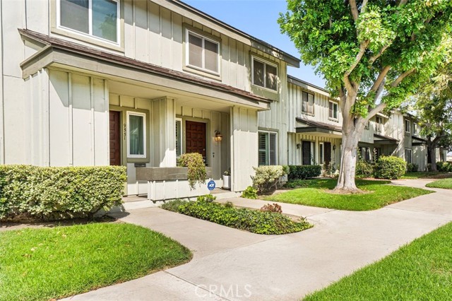 Property photo of 9549 Karmont AV