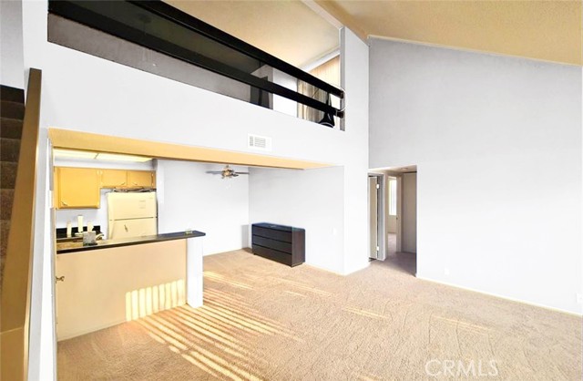 Property photo of 1440 W Edgehill