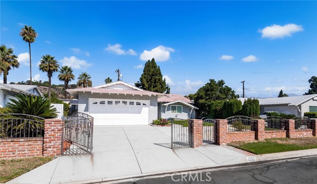 Property photo of 1055 Essex ST