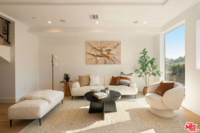 Property photo of 6048 Burwood AV