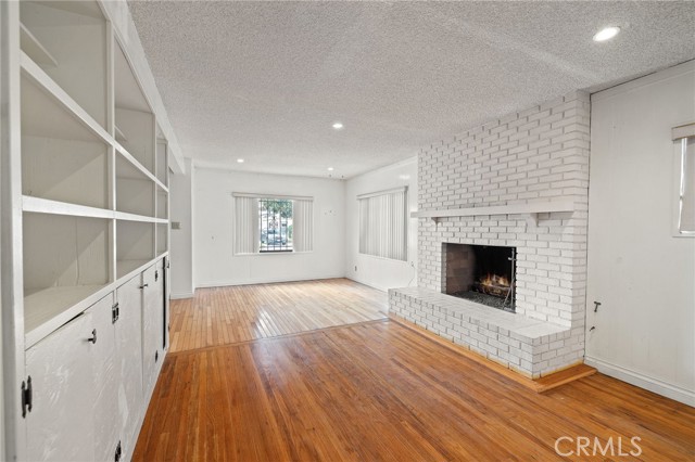 Property photo of 4761 W 141st ST