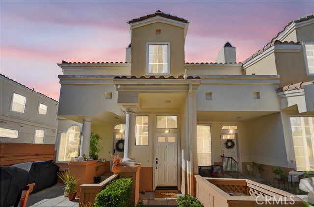 Property photo of 1008 S Rossano