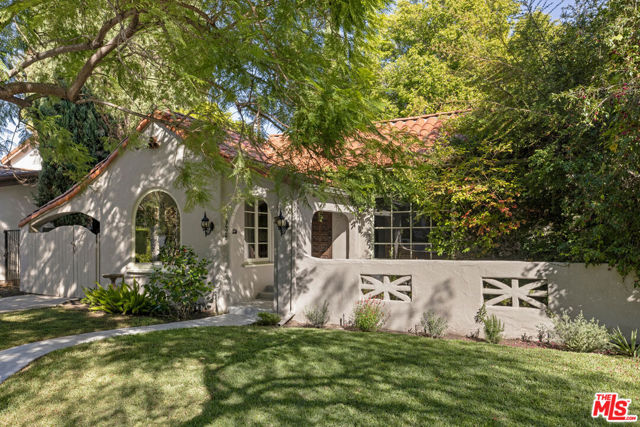 Property photo of 4428 Kraft AV