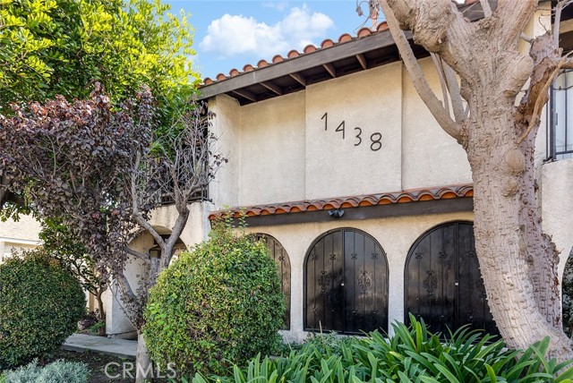 Photo of 1438 W 146th St