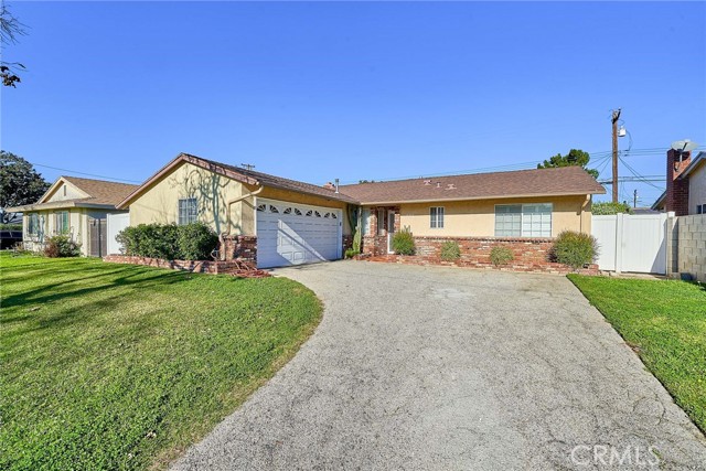 Property photo of 933 Guinea