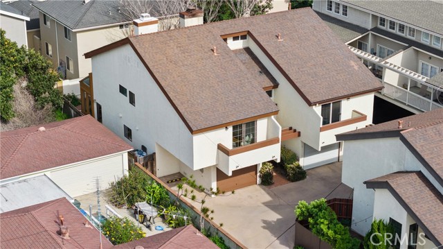 Property photo of 2317 Carnegie LN