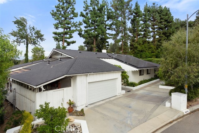 Property photo of 16244 Dorilee LN