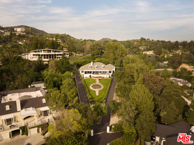 Property photo of 949 N Norman PL