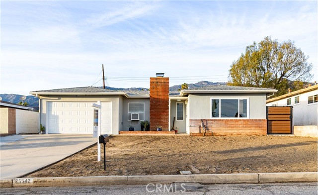 Property photo of 25542 Edgemont DR