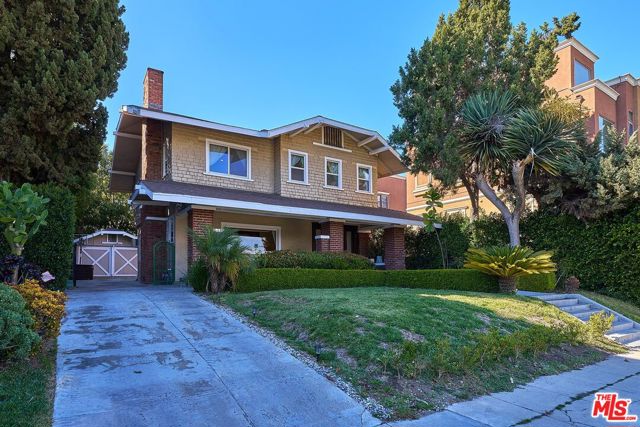 Property photo of 691 S Norton AV