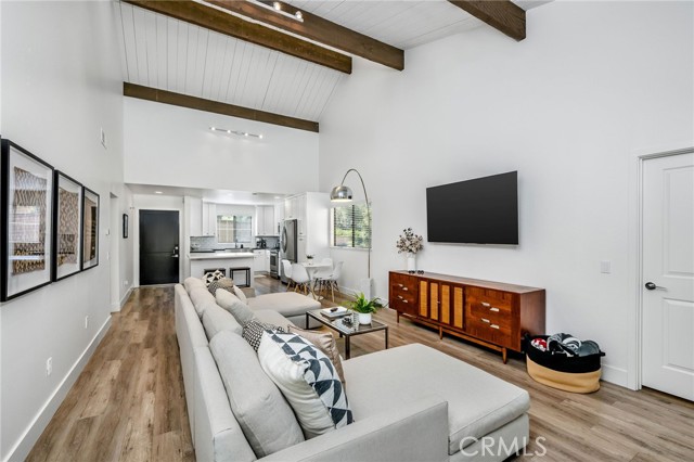 Property photo of 31493 E Nine DR