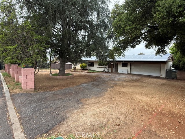 Property photo of 11896 Addison ST