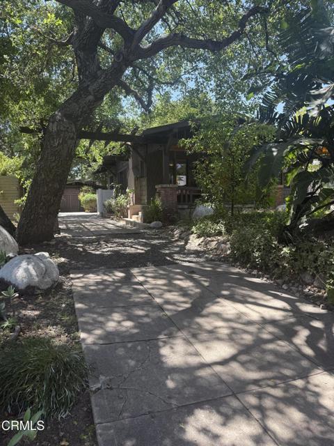 Property photo of 1229 N Sierra Bonita AV