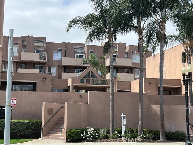 Property photo of 450 E 4th ST