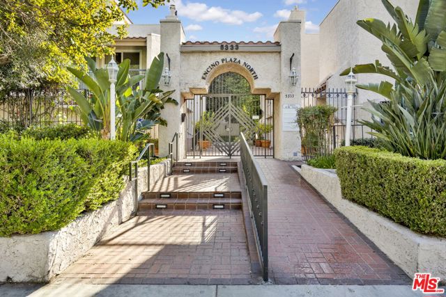 Property photo of 5333 Zelzah AV