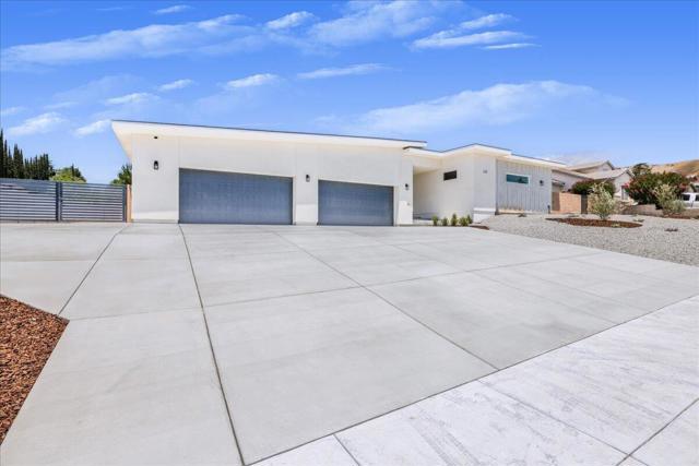 Photo of 4195 Evergreen Ln