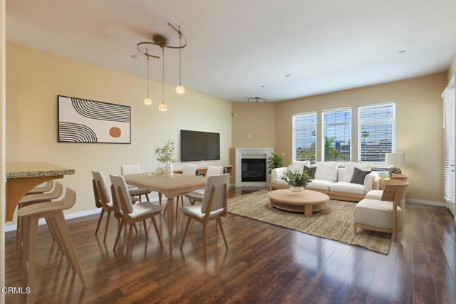 Property photo of 4050 Glencoe Ave