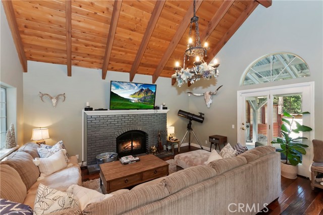 Property photo of 26746 Oakmont DR