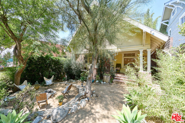 Property photo of 1939 Clinton ST