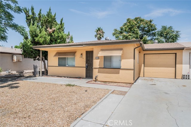 Property photo of 2196 W Oakland AV