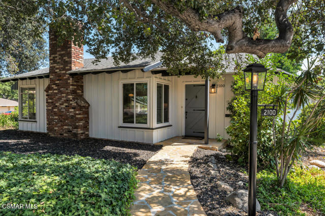 Property photo of 2100 Fox Ridge DR