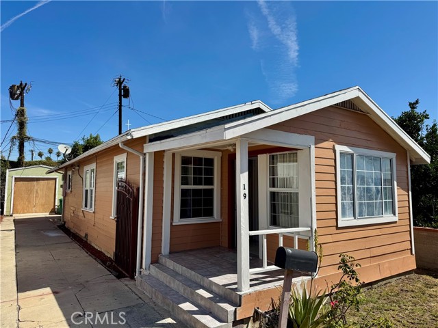 Property photo of 19 E PLATT