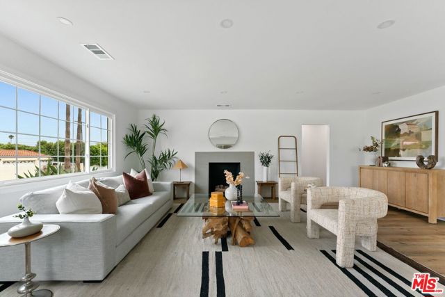 Property photo of 5192 Orange PL