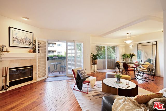 Property photo of 1811 Manning AV