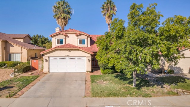 Property photo of 43927 Fallon DR