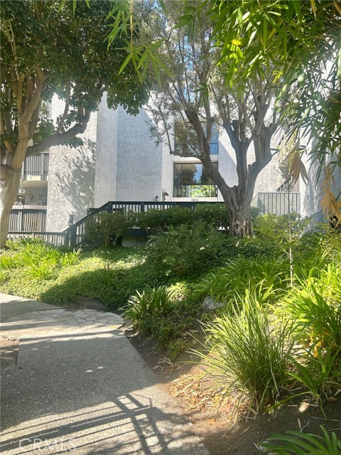 Property photo of 3605 W Hidden LN