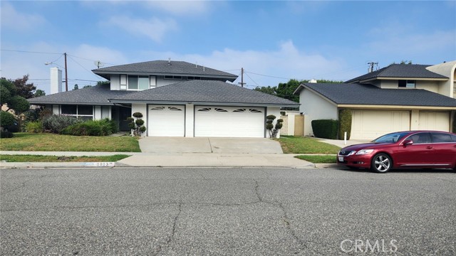 Property photo of 8803 Hummingbird AV