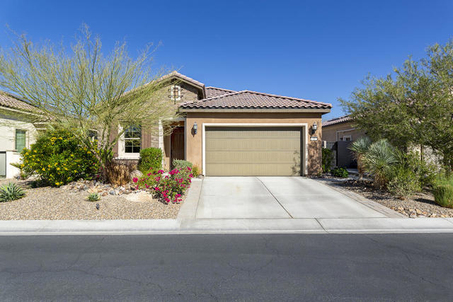 Property photo of 26 Pinot Noir