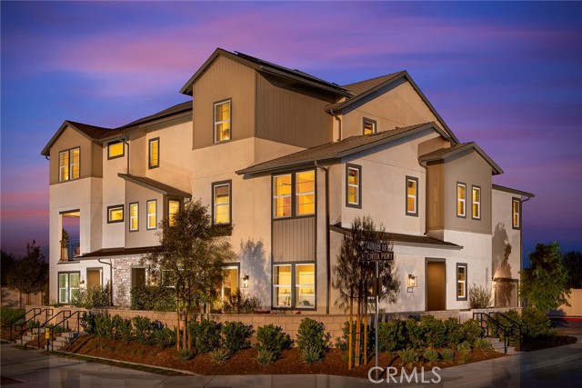 Property photo of 12869 Auburn DR