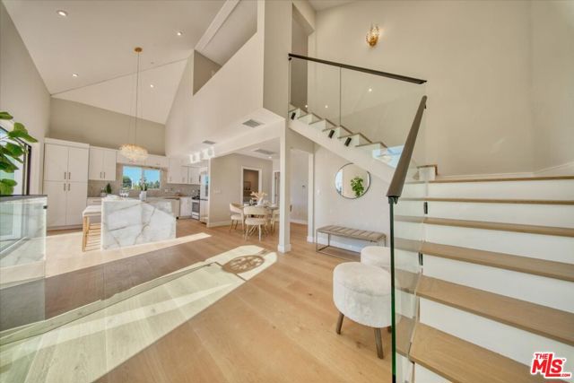 Property photo of 1904 Gates AV