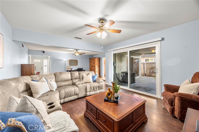 Property photo of 1420 N Sacramento