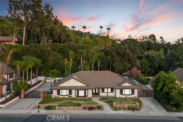 Property photo of 514 N Valley Center AV