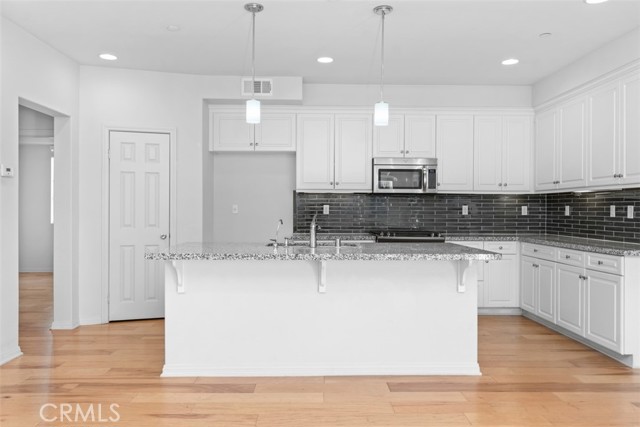 Photo of 1370 Clementine Wy