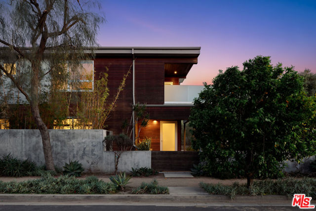 Property photo of 3554 Frances AV