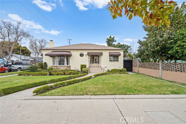 Property photo of 1257 W 60th PL