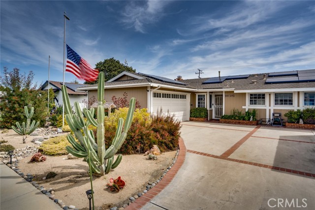 Photo of 16372 Hollywood Ln