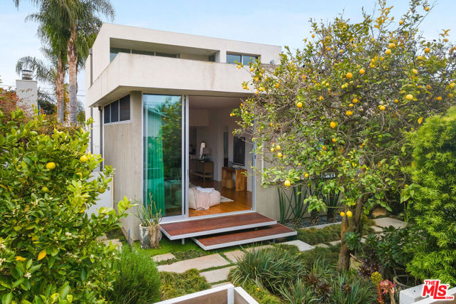 Property photo of 734 Nowita PL