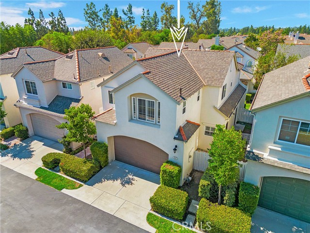 Property photo of 210 Garden Gate LN
