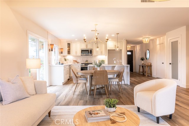 Photo of 23999 Delantal