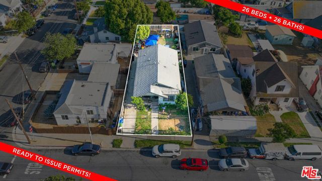 Property photo of 1572 W 37th PL