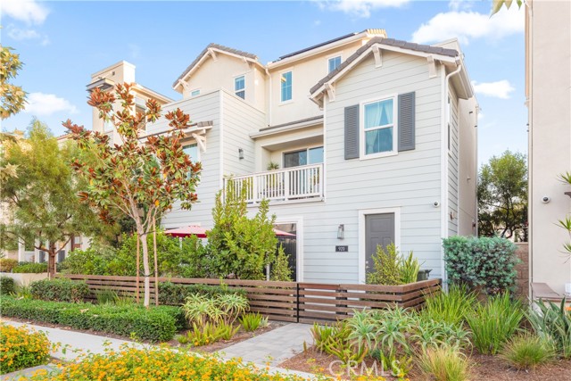 Property photo of 920 E Santa Ana ST