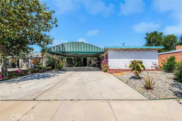 Property photo of 10847 Monogram AV