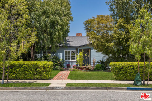 Property photo of 853 25th ST