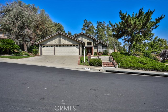 Property photo of 1921 Avenida Monte Vista
