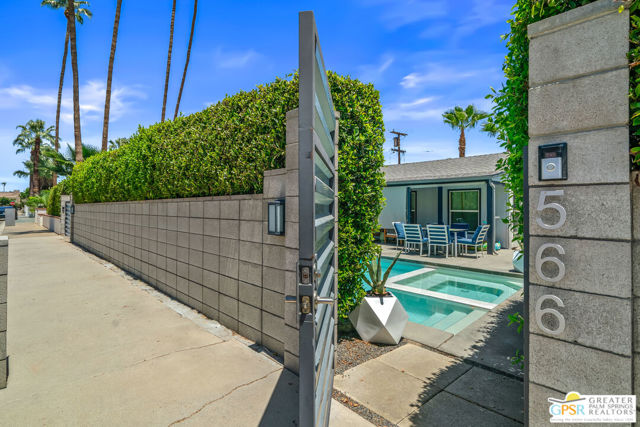Property photo of 566 S Vista Oro